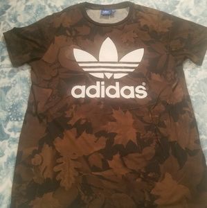 Adidas Trefoil Autumn Leaf Size Small Shirt